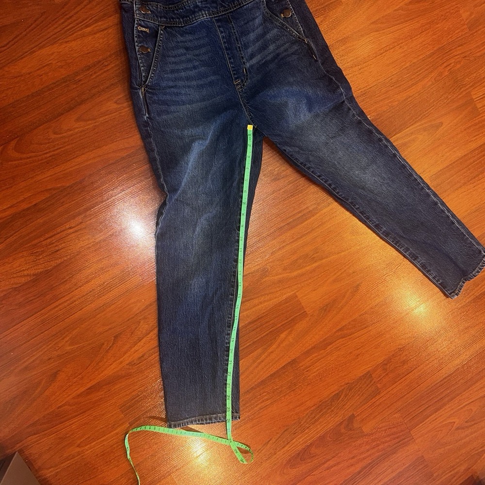 J. Crew Blue Denim Jeans Classic Straight Cut, Size Extra Small. - Picture 7 of 7